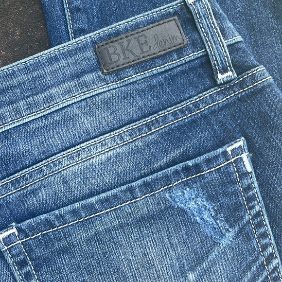 BKE "HARPER" crop Blue Jeans Size 30 - Picture 4 of 8